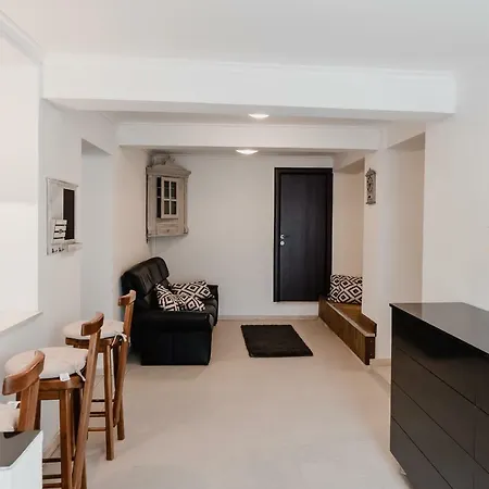 Casa Biris